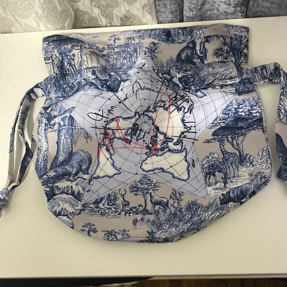 Christian Dior Around The World String Pouch - Picture 6 of 12